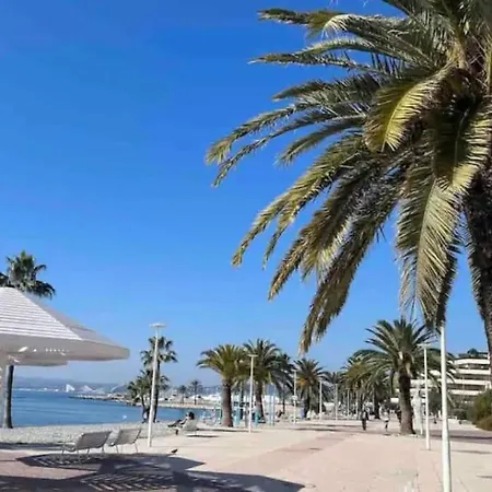 Avec Piscine Apartamento *